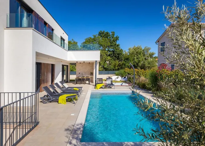 Abarica By Villsy - With Heated Pool, Sauna, Jacuzzi Villa