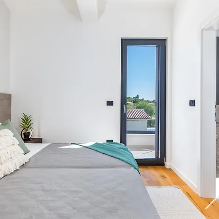 Abarica By Villsy - With Heated Pool, Sauna, Jacuzzi * Marasi