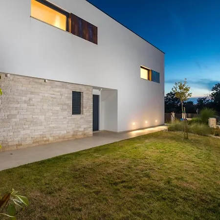 Abarica By Villsy - With Heated Pool, Sauna, Jacuzzi Villa